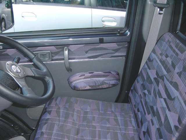 �A�[�����X�g